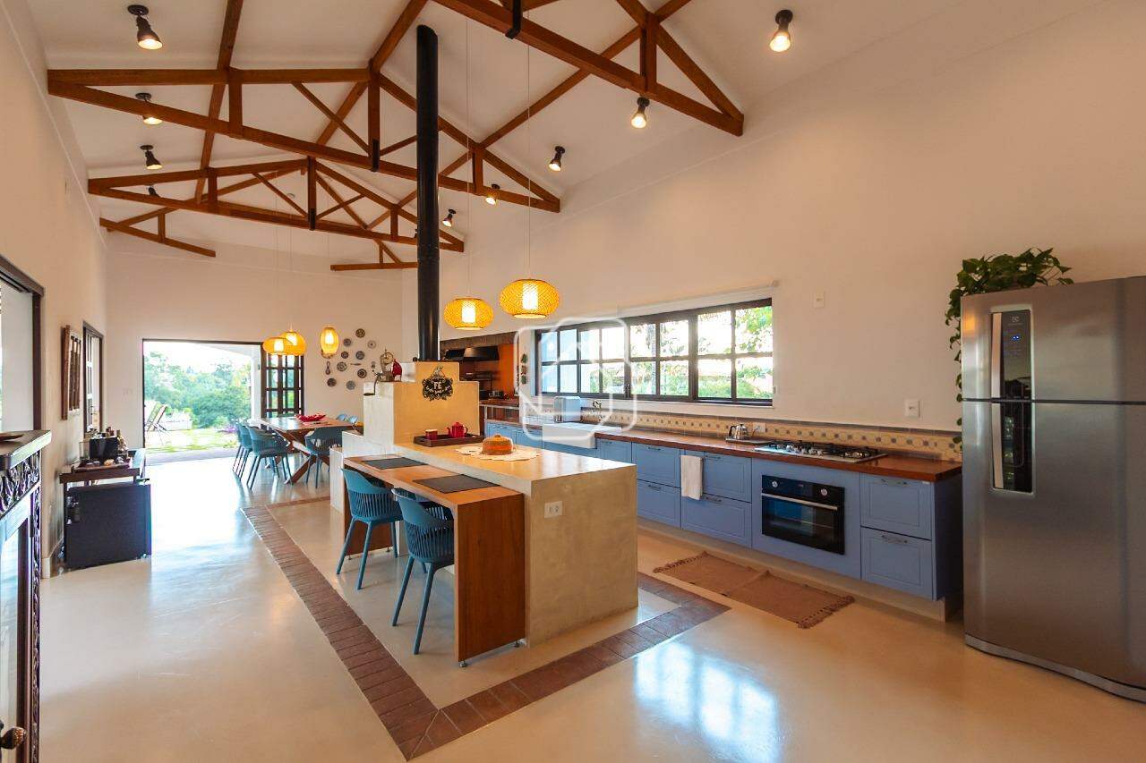 Casa de Condomínio à venda em Indaiatuba - SP - Terras de Itaici: Cozinha gourmet