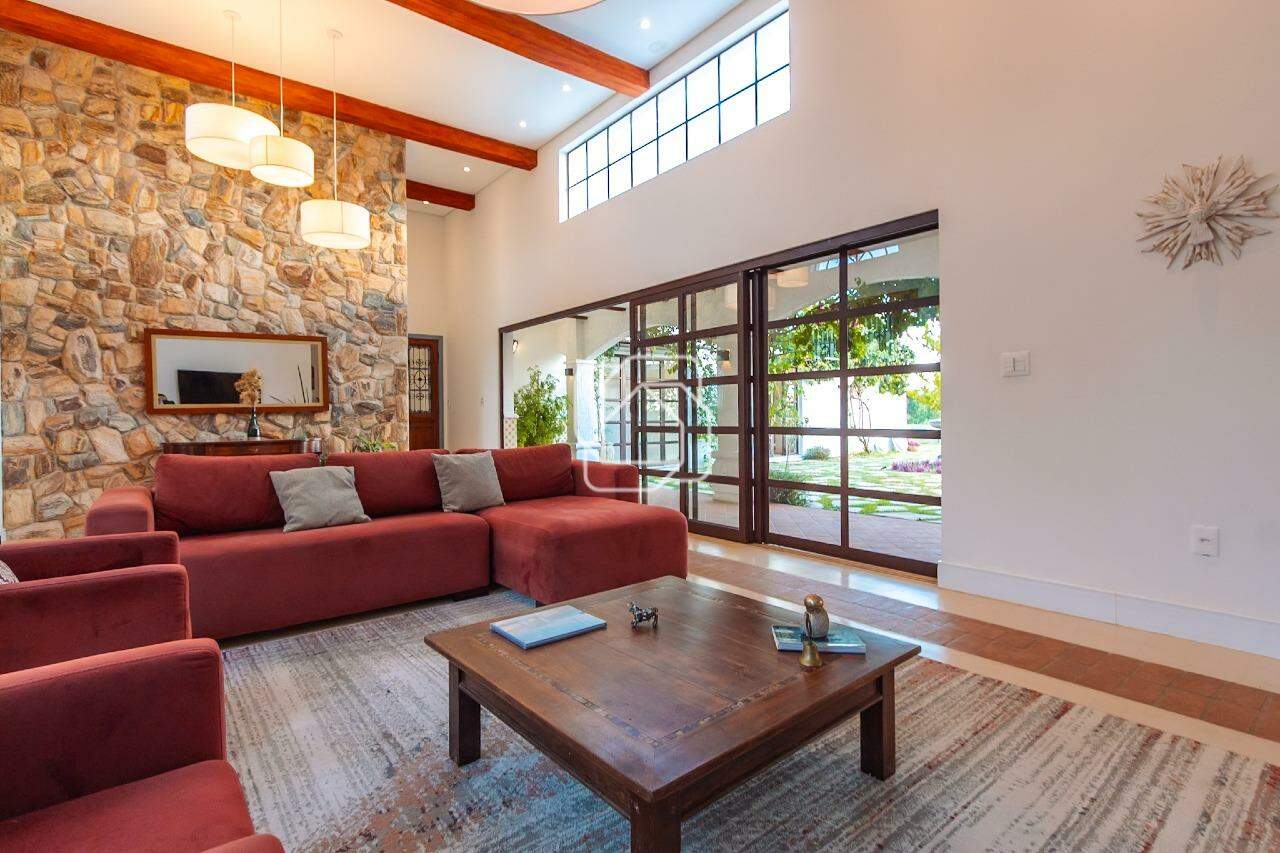Casa de Condomínio à venda em Indaiatuba - SP - Terras de Itaici: Sala de estar