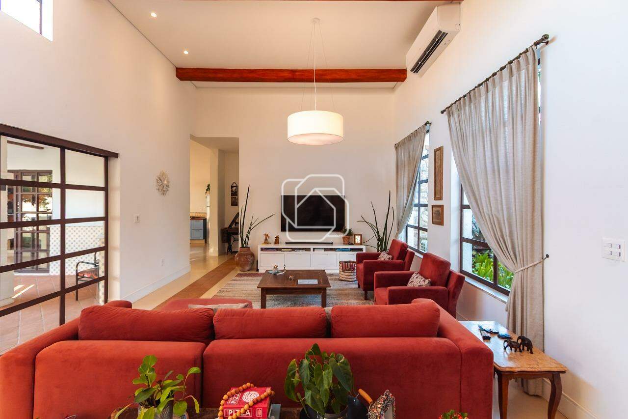Casa de Condomínio à venda em Indaiatuba - SP - Terras de Itaici: Sala de estar
