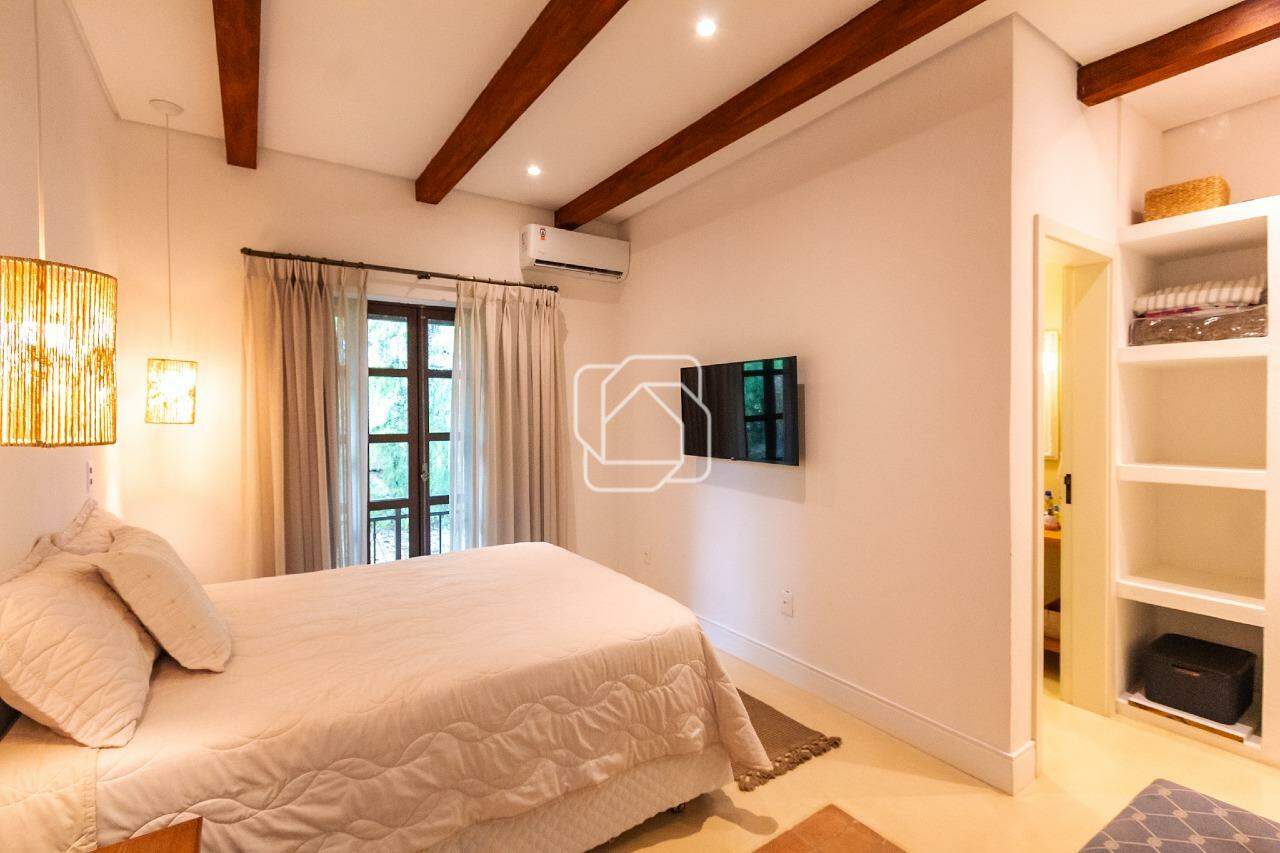 Casa de Condomínio à venda em Indaiatuba - SP - Terras de Itaici: Dormitório