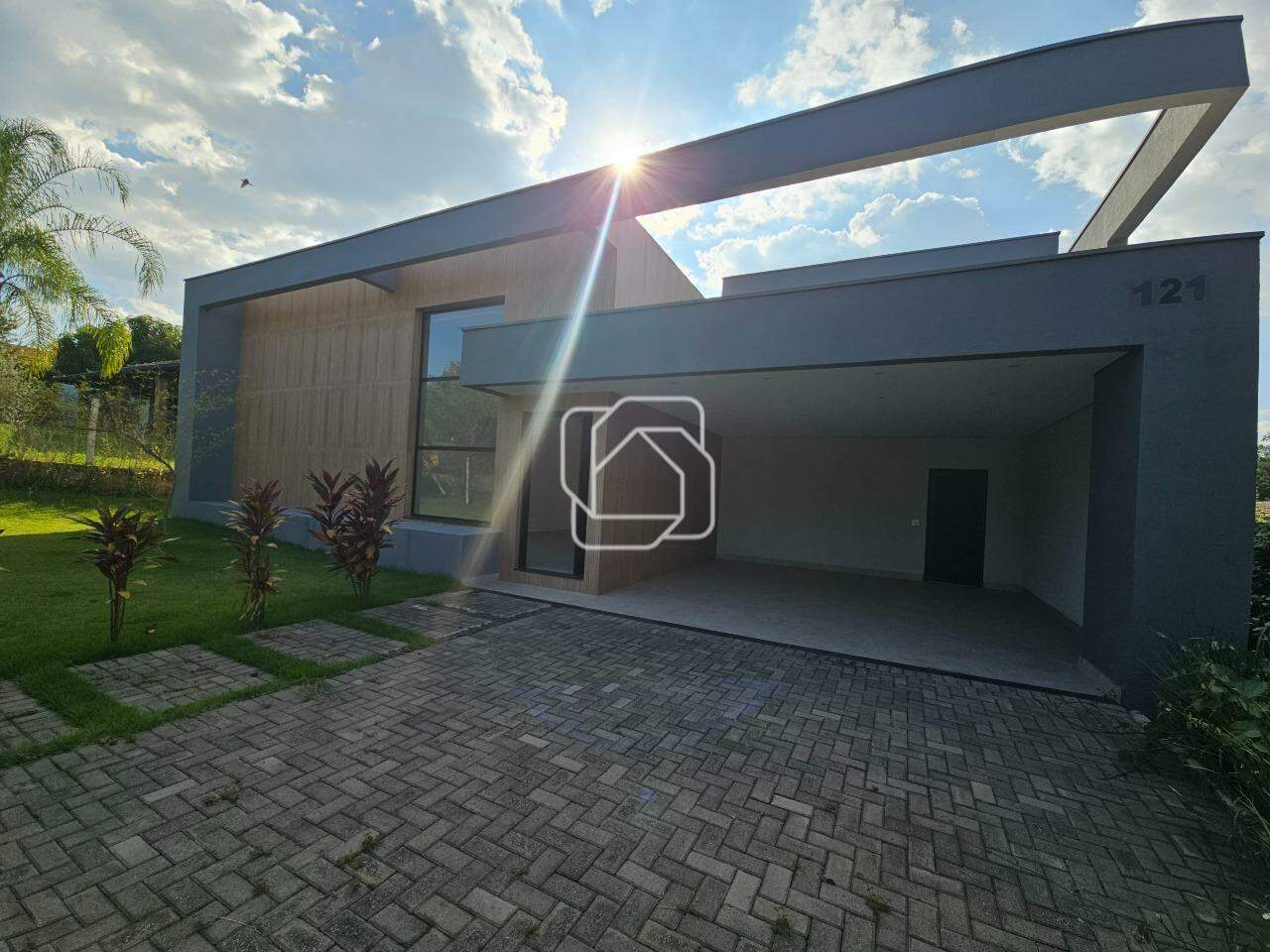 Casa de Condomínio à venda em Indaiatuba - SP - Terras de Itaici: Fachada
