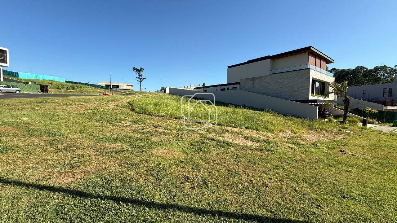 Terreno à venda em Indaiatuba - SP - Parque Villa dos Pinheiros: Visão geral do terreno