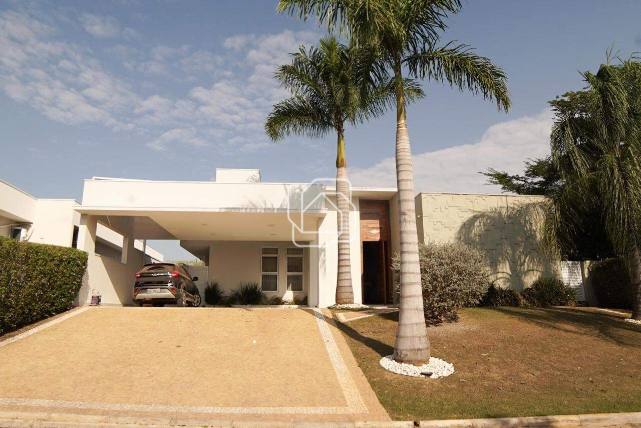 Casa de Condomínio à venda em Salto - SP - Condomínio Fazenda Palmeiras Imperiais: Fachada