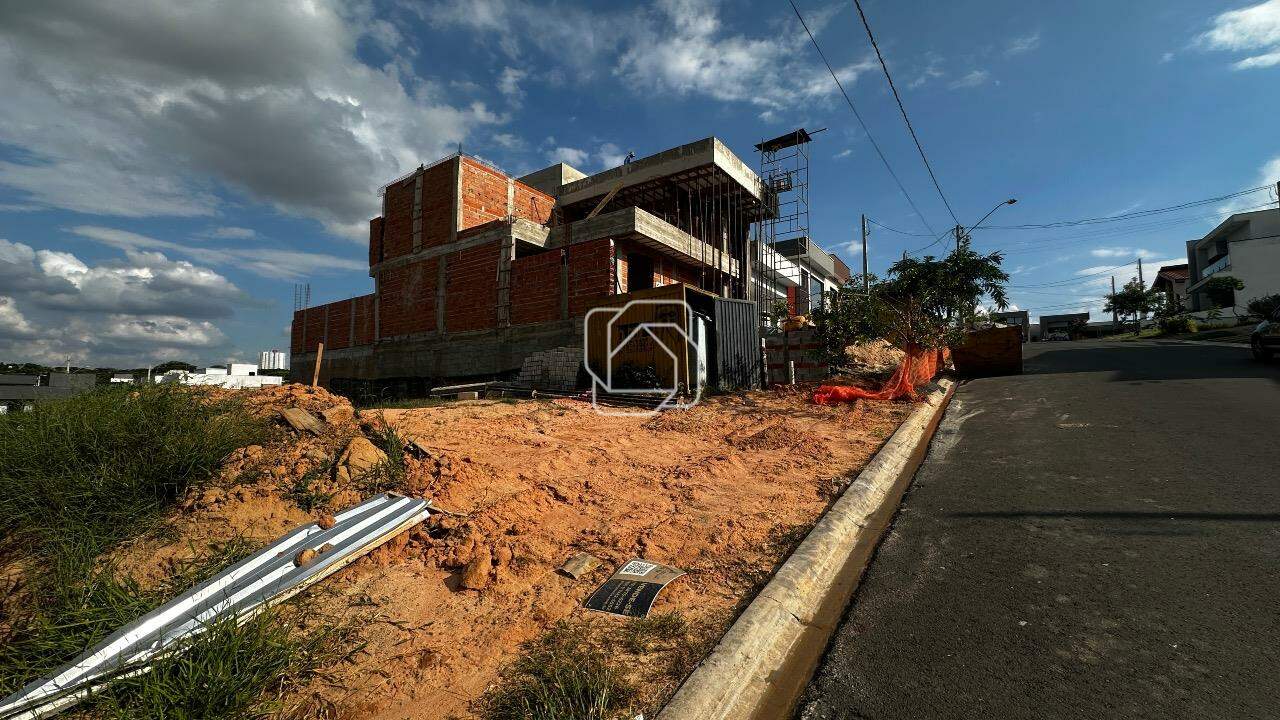 Terreno à venda em Indaiatuba - SP - Jardim Laguna: Visão geral do terreno