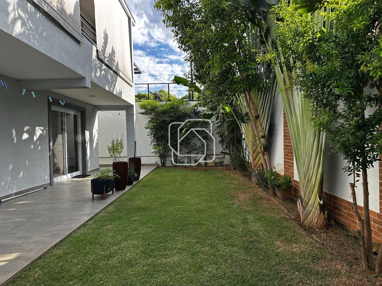 Casa de Condomínio à venda em Itu - SP - Residencial Saint Paul: quintal