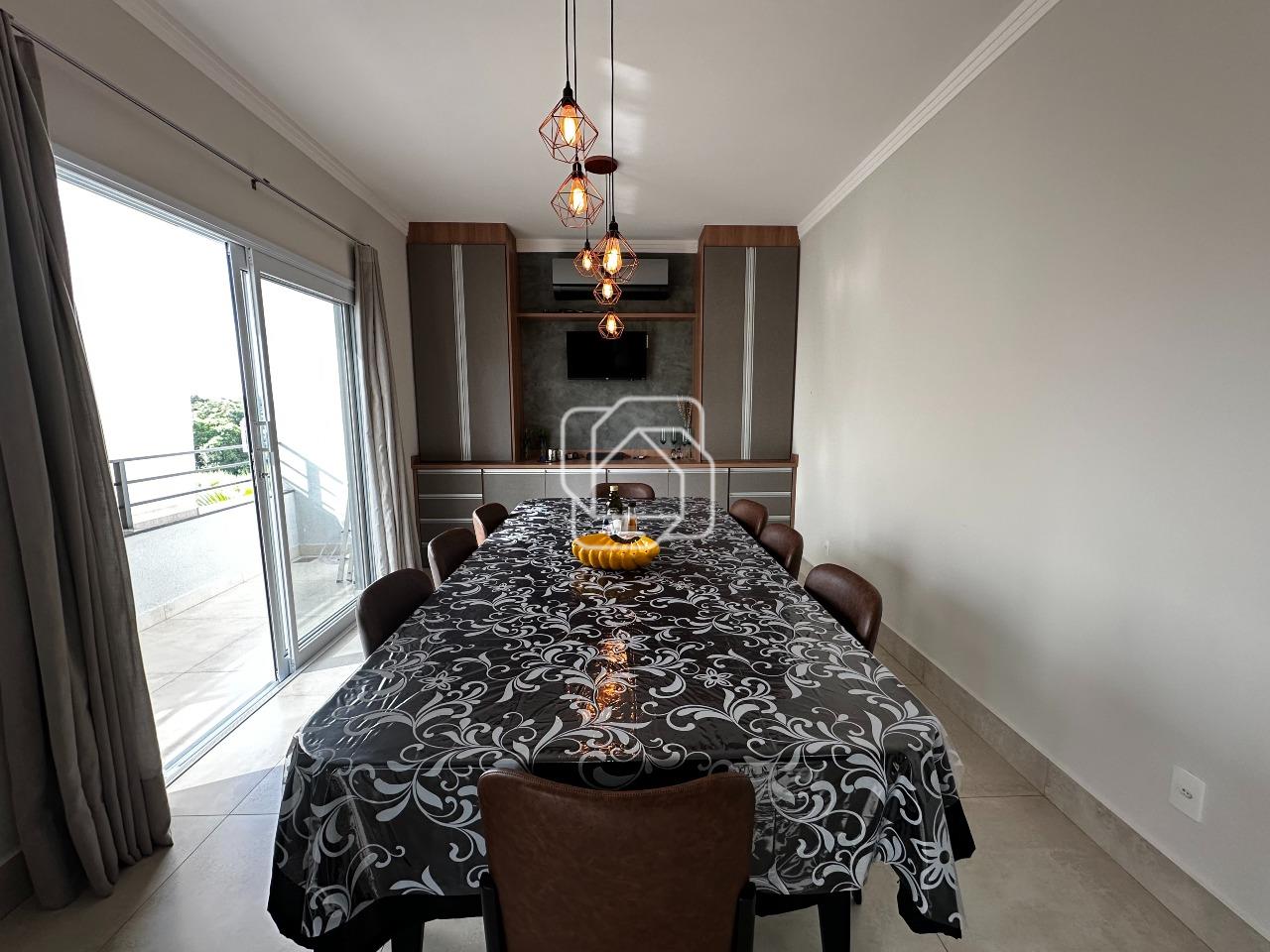 Casa de Condomínio à venda em Itu - SP - Residencial Saint Paul: jantar
