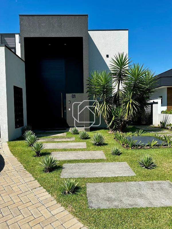 Casa de Condomínio à venda em Itu - SP - Condomínio Villas do Golfe: Entrada