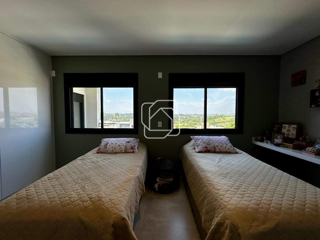 Casa de Condomínio à venda em Itu - SP - Condomínio Villas do Golfe: Suíte