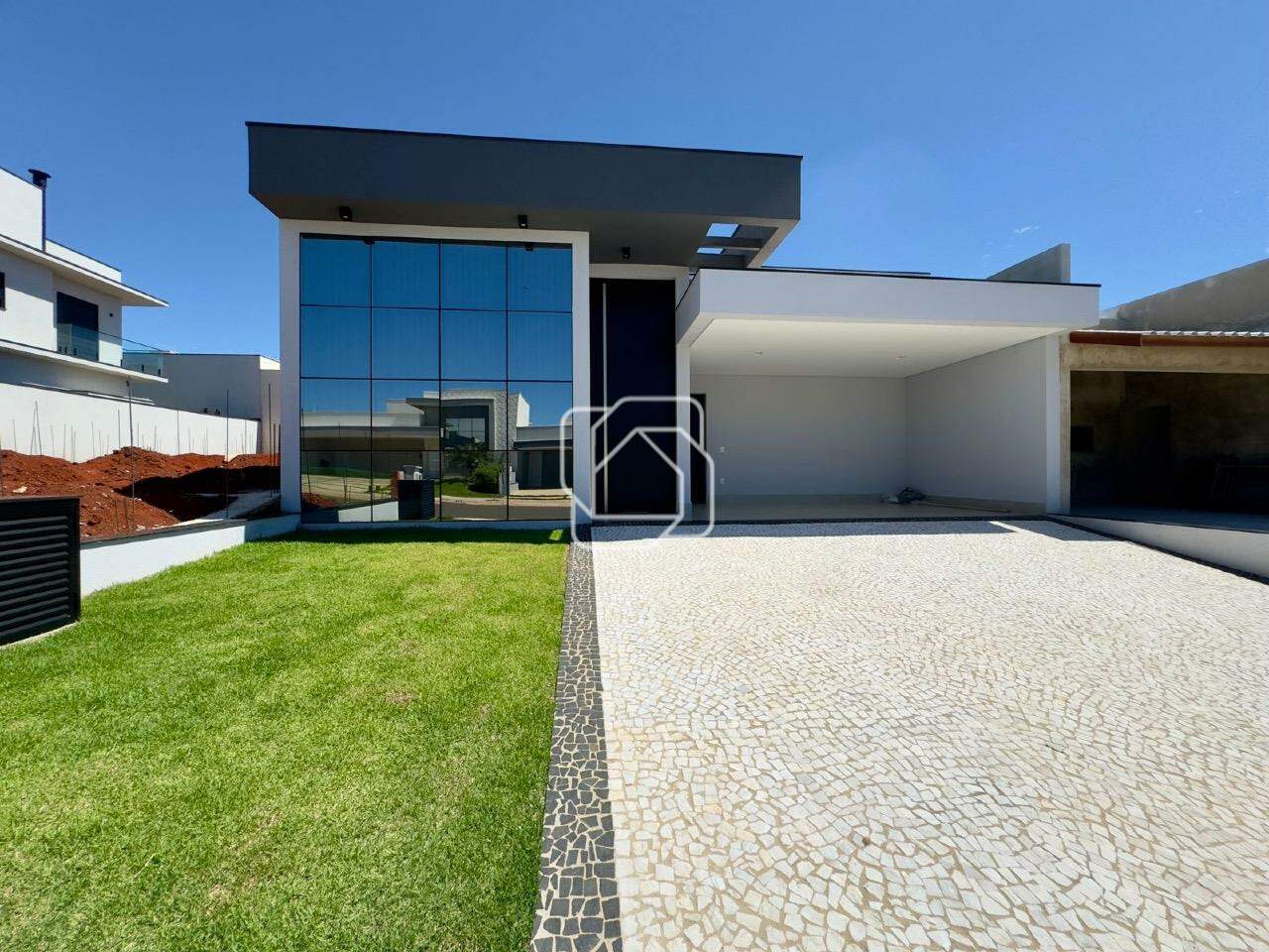 Casa de Condomínio à venda em Indaiatuba - SP - Jardim Residencial Dona Lucilla: Fachada- imagem ilustrativa