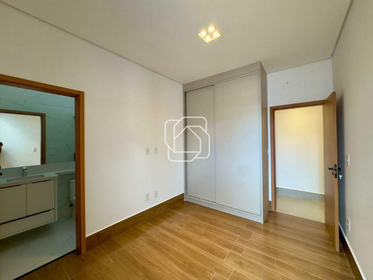 Casa de Condomínio à venda em Indaiatuba - SP - Jardim Residencial Dona Lucilla: Dormitório- imagem ilustrativa