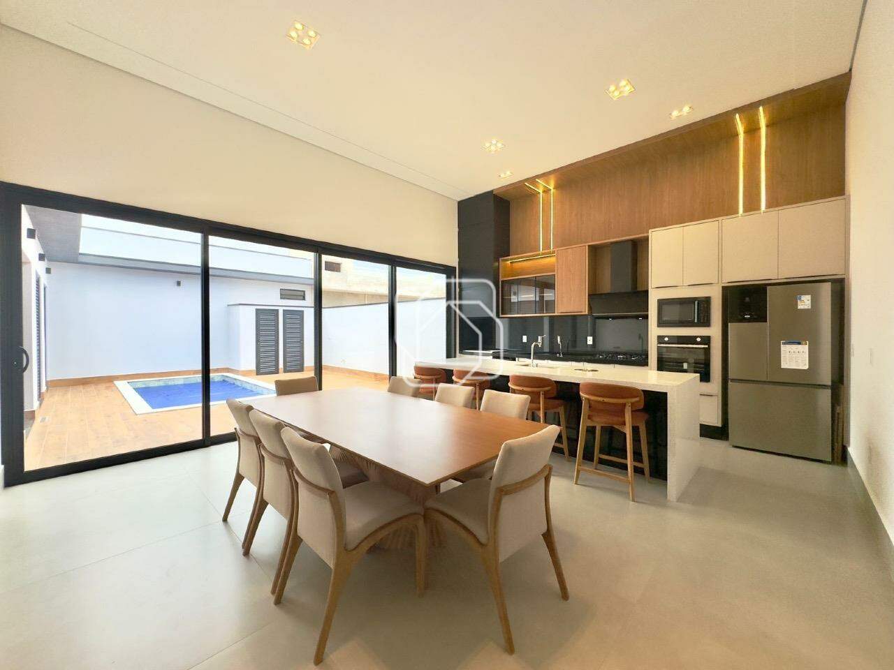Casa de Condomínio à venda em Indaiatuba - SP - Jardim Residencial Dona Lucilla: Sala de jantar- imagem ilustrativa