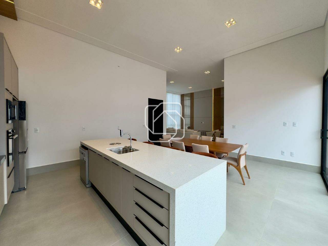 Casa de Condomínio à venda em Indaiatuba - SP - Jardim Residencial Dona Lucilla: Cozinha integrada- imagem ilustrativa