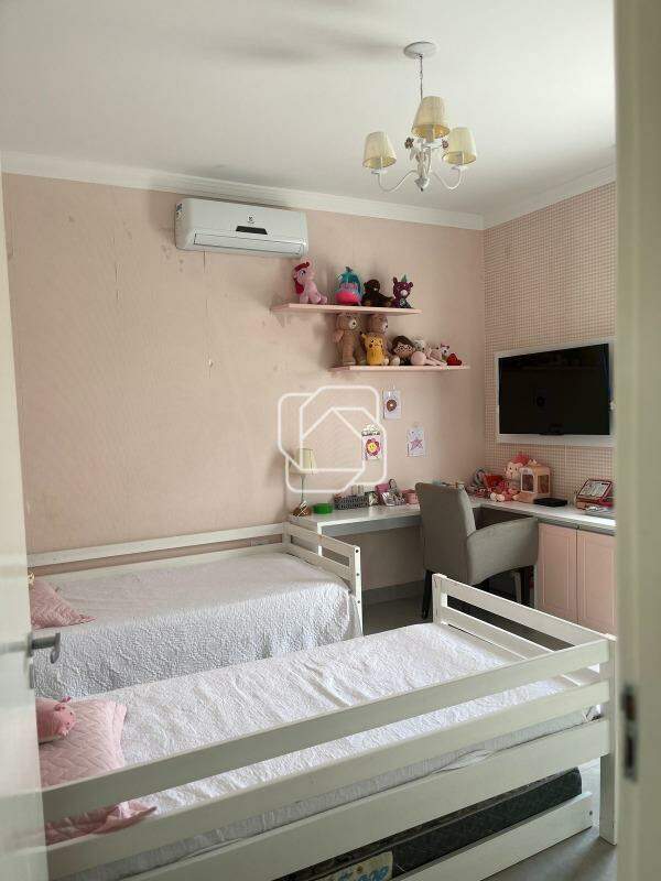 Casa de Condomínio à venda em Salto - SP - Residencial Central Parque: Dormitório