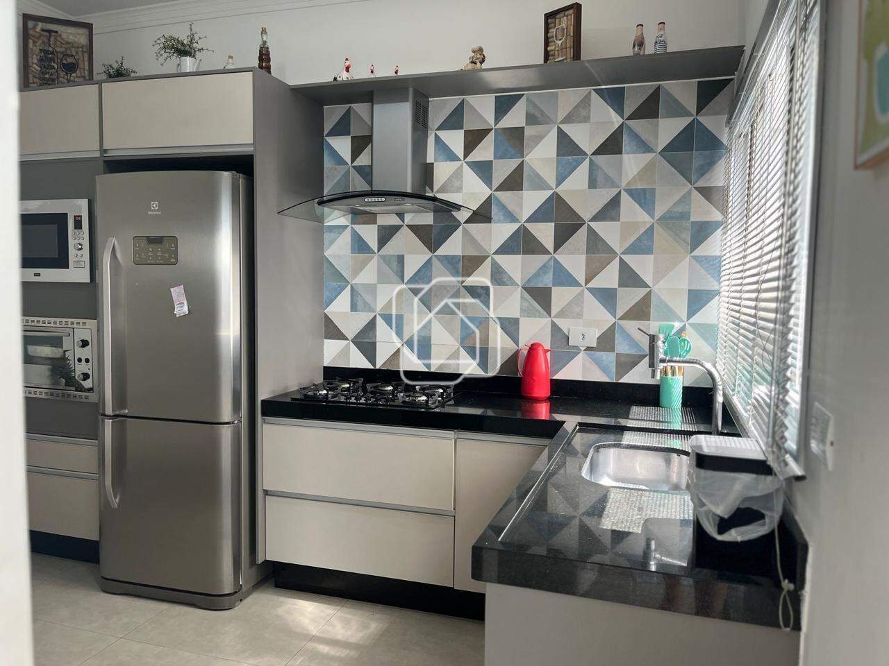 Casa de Condomínio à venda em Salto - SP - Residencial Central Parque: Cozinha