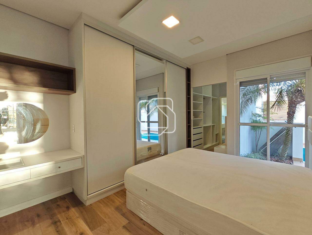 Casa de Condomínio à venda em Indaiatuba - SP - Jardim Residencial Viena: Dormitório