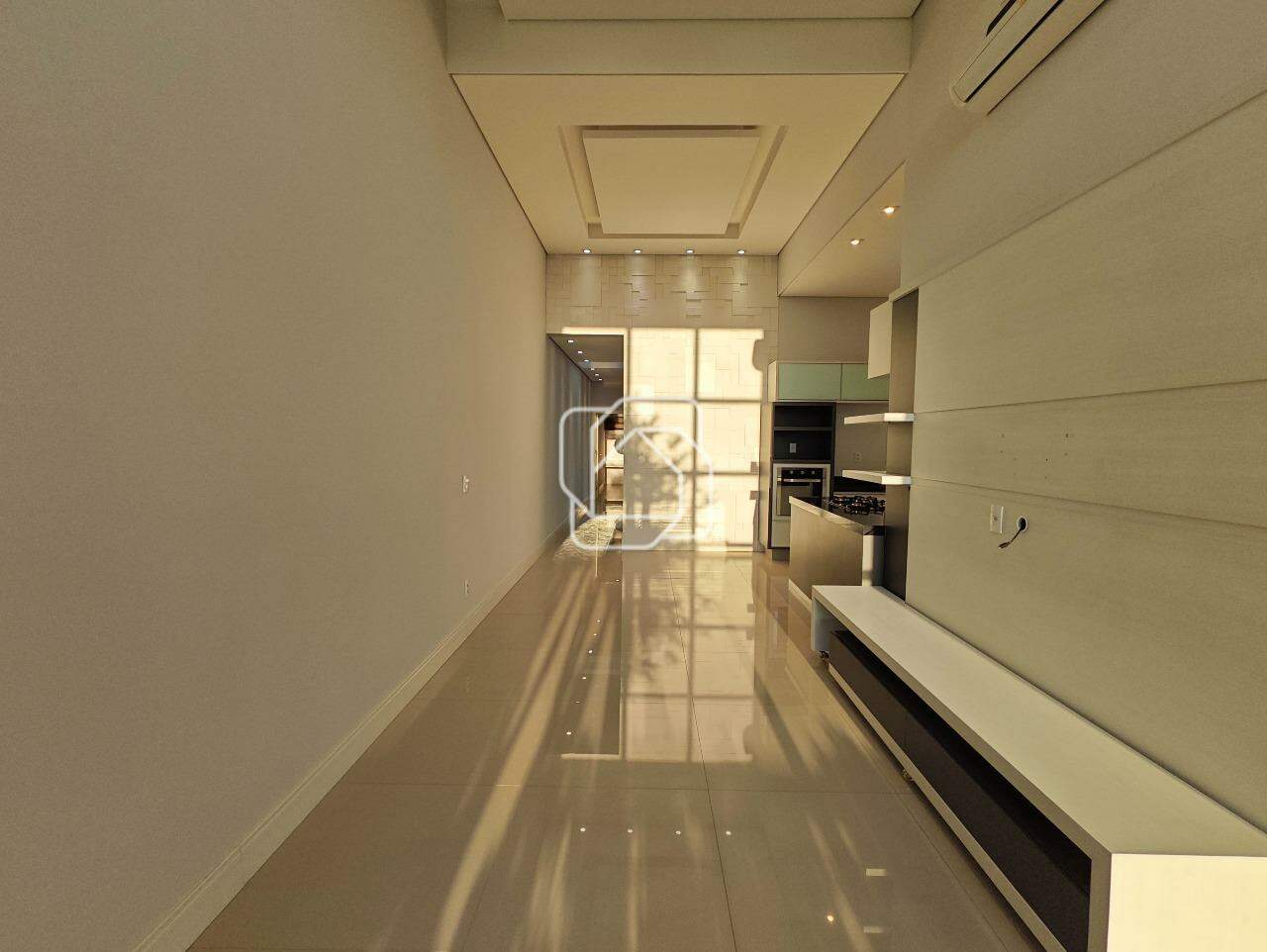 Casa de Condomínio à venda em Indaiatuba - SP - Jardim Residencial Viena: Sala de estar