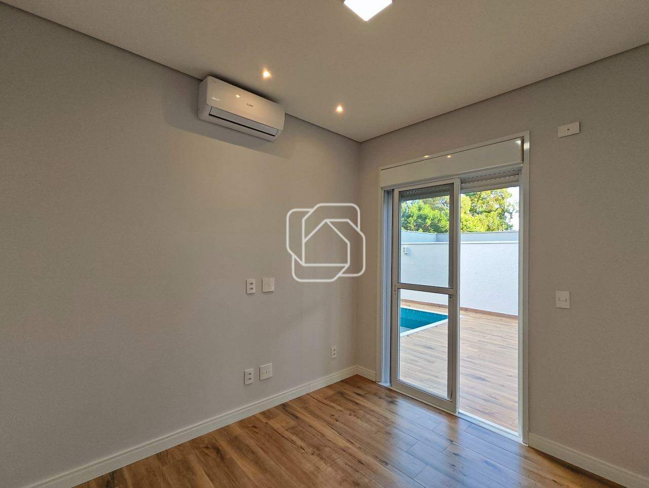 Casa de Condomínio à venda em Indaiatuba - SP - Jardim Residencial Viena: Dormitório