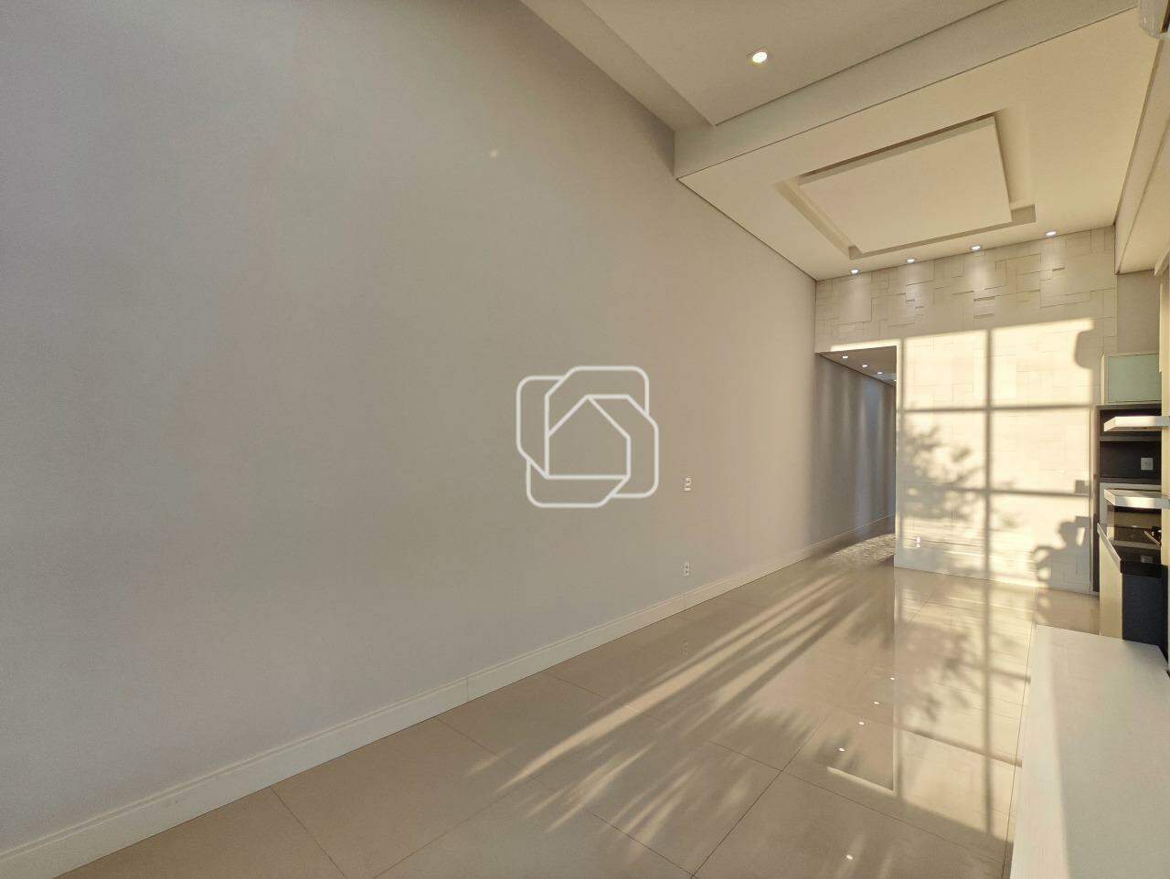 Casa de Condomínio à venda em Indaiatuba - SP - Jardim Residencial Viena: Sala de estar
