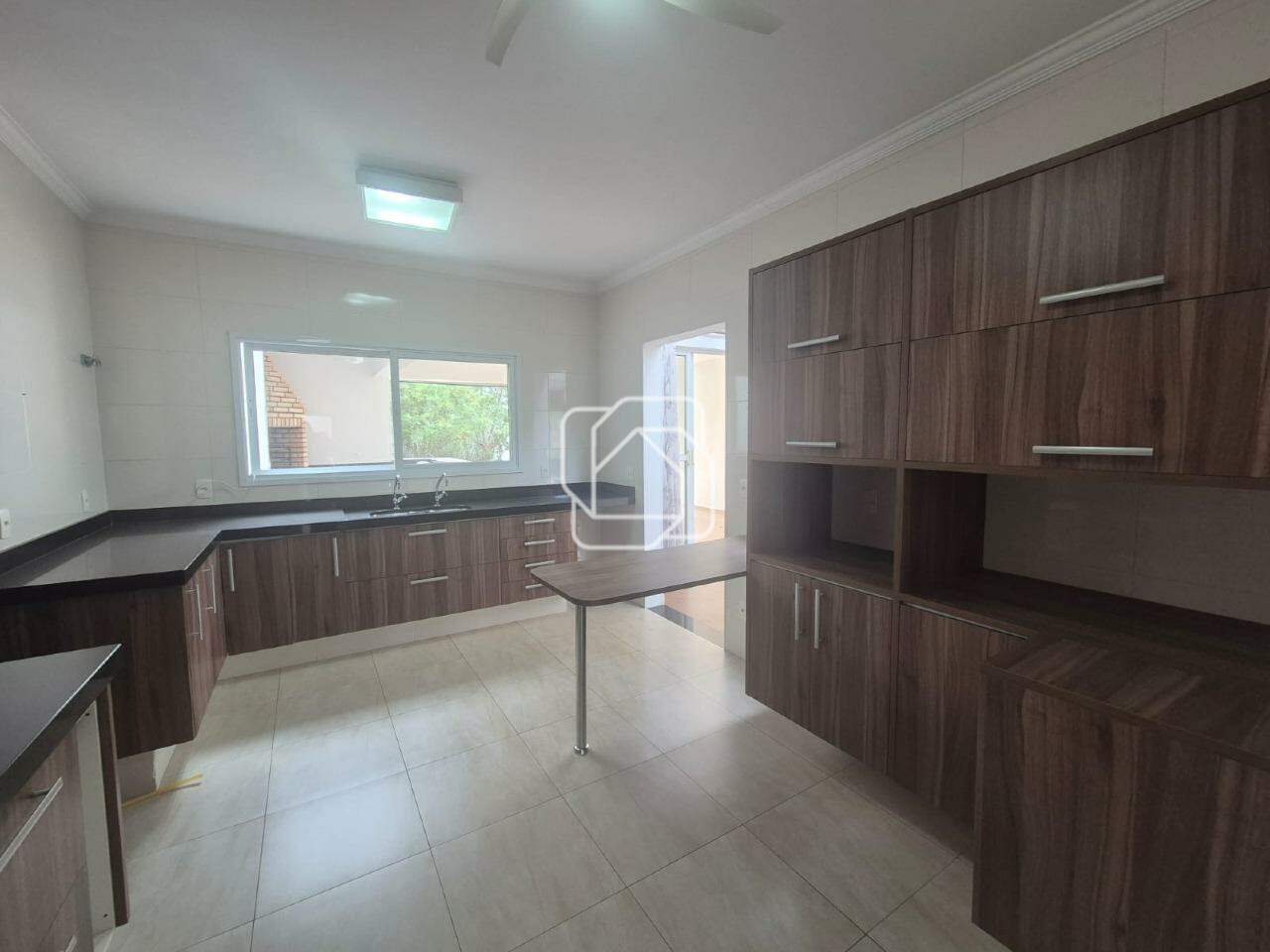 Casa de Condomínio à venda em Indaiatuba - SP - Ville Coudert: Cozinha