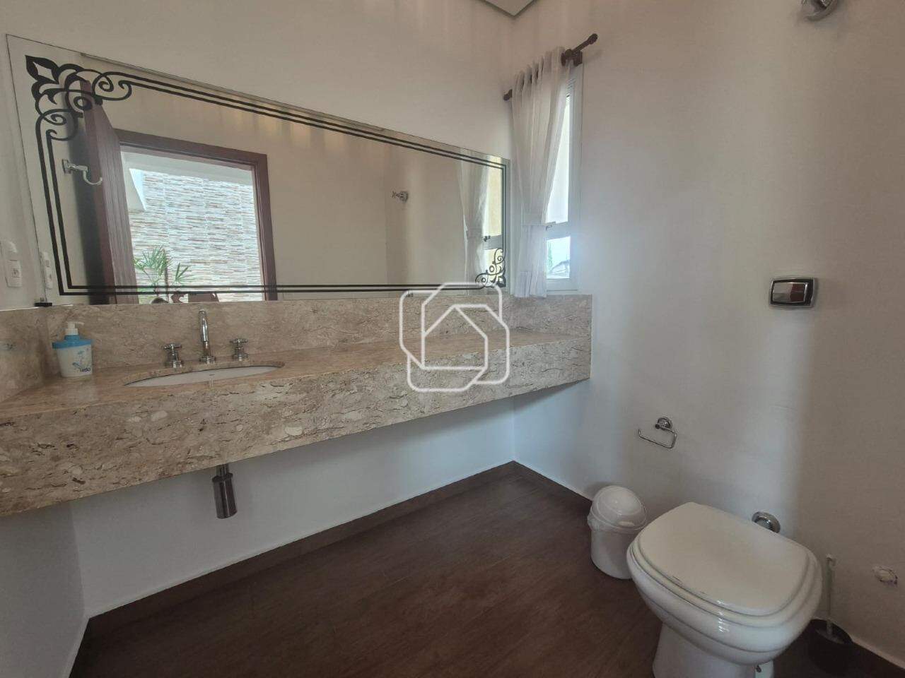 Casa de Condomínio à venda em Indaiatuba - SP - Ville Coudert: Lavabo