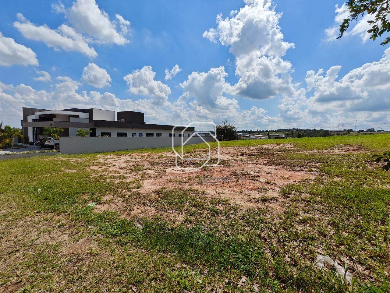 Terreno à venda em Indaiatuba - SP - Jardins do Golfe Residencial Indaiatuba: Visão geral do terreno