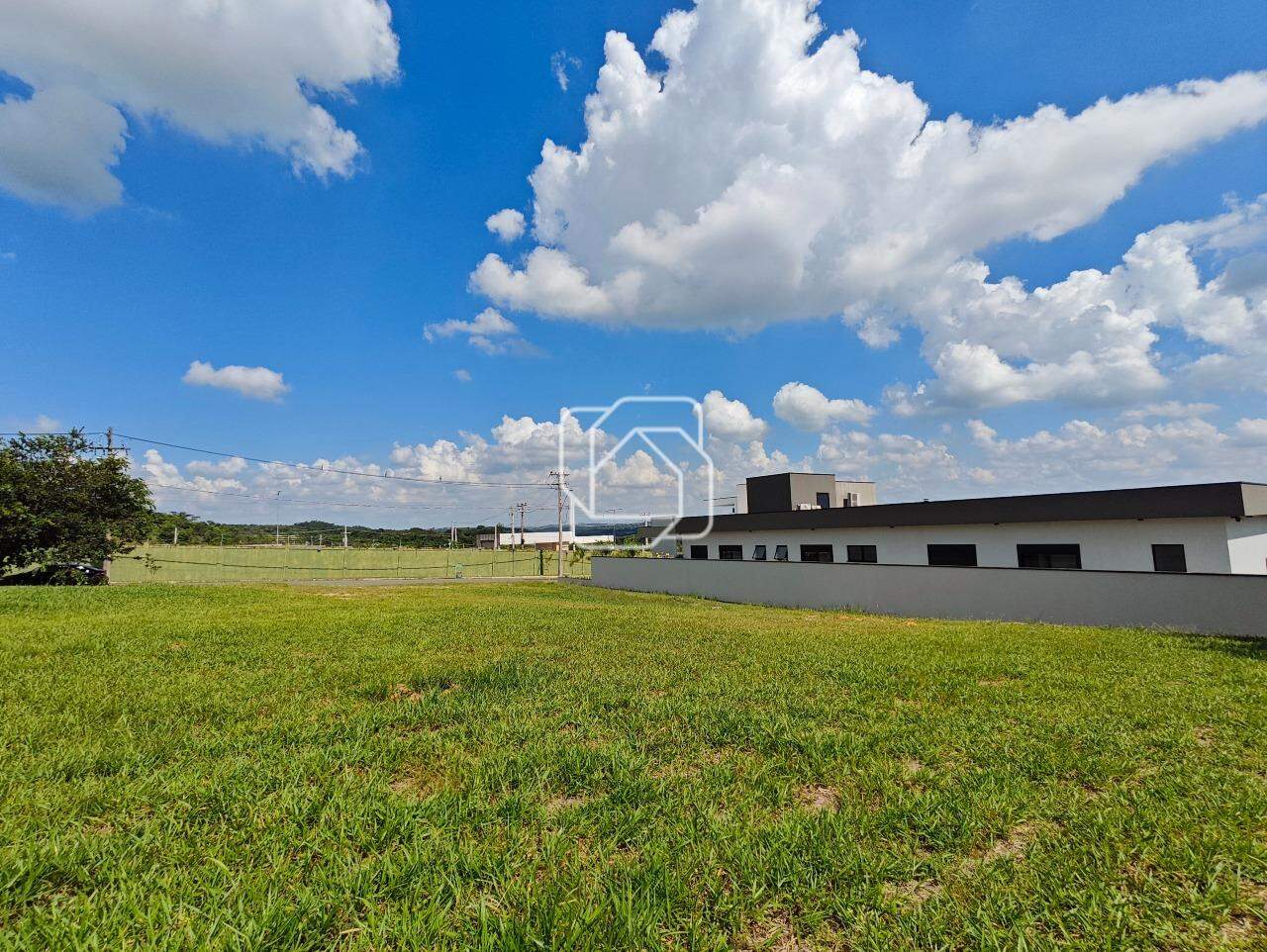 Terreno à venda em Indaiatuba - SP - Jardins do Golfe Residencial Indaiatuba: Visão geral do terreno