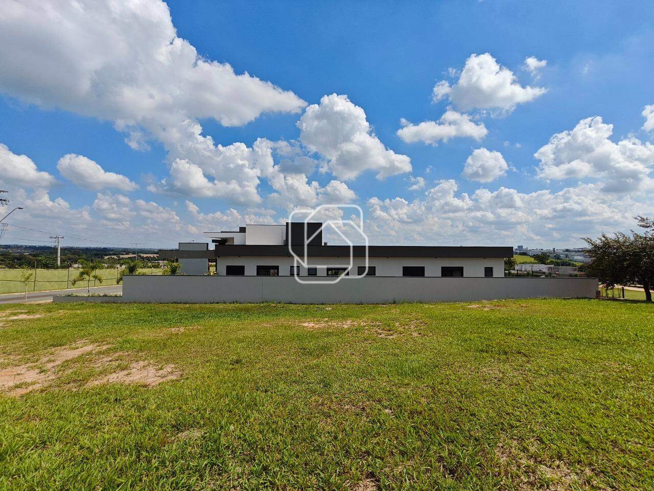 Terreno à venda em Indaiatuba - SP - Jardins do Golfe Residencial Indaiatuba: Visão geral do terreno