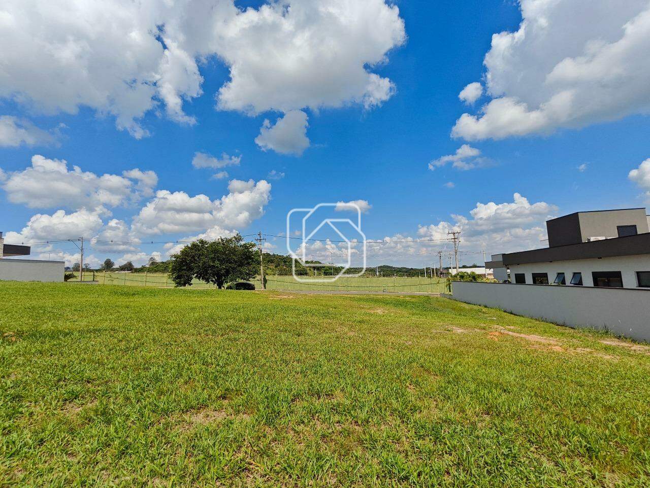 Terreno à venda em Indaiatuba - SP - Jardins do Golfe Residencial Indaiatuba: Visão geral do terreno