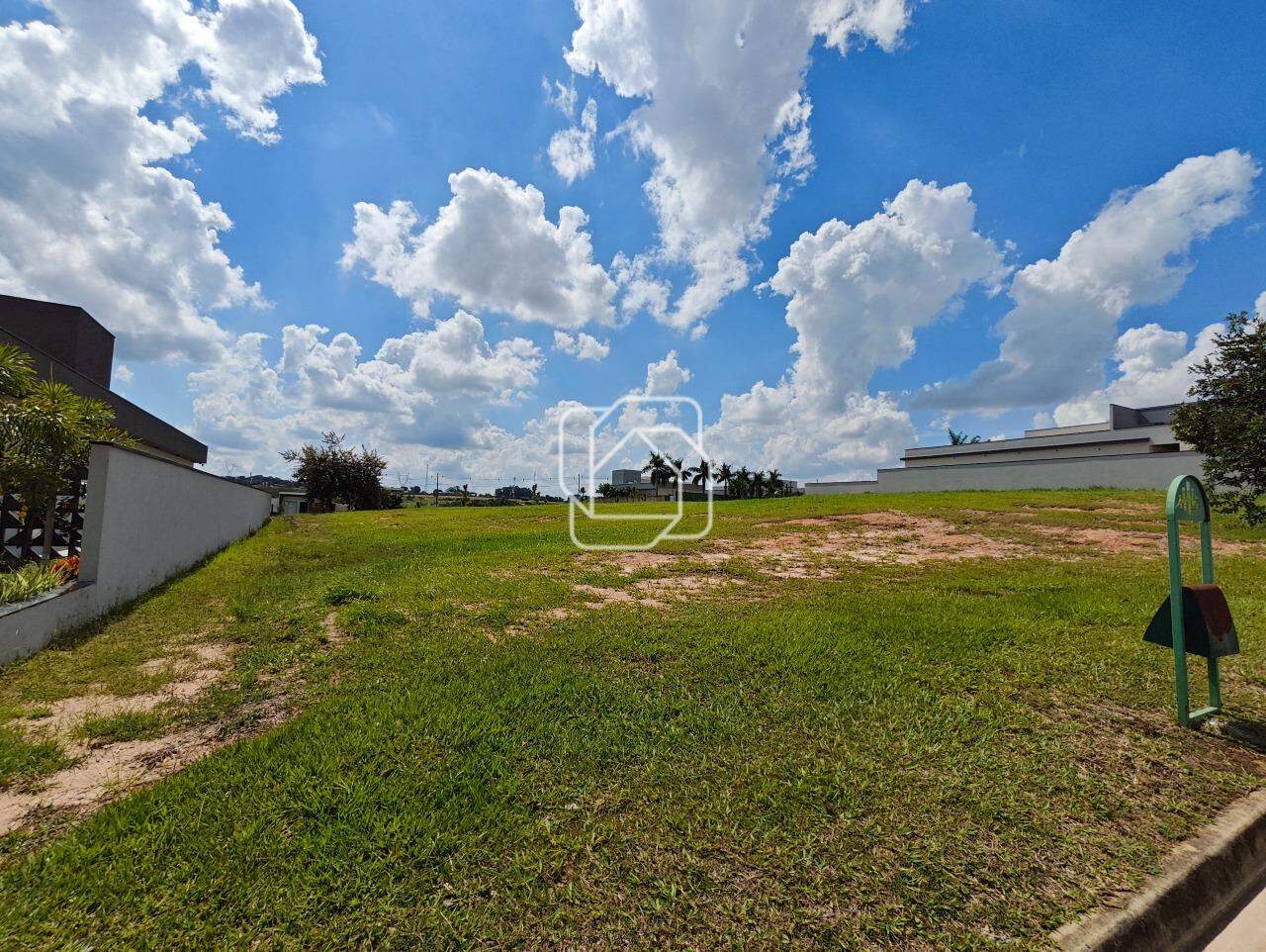 Terreno à venda em Indaiatuba - SP - Jardins do Golfe Residencial Indaiatuba: Visão geral do terreno