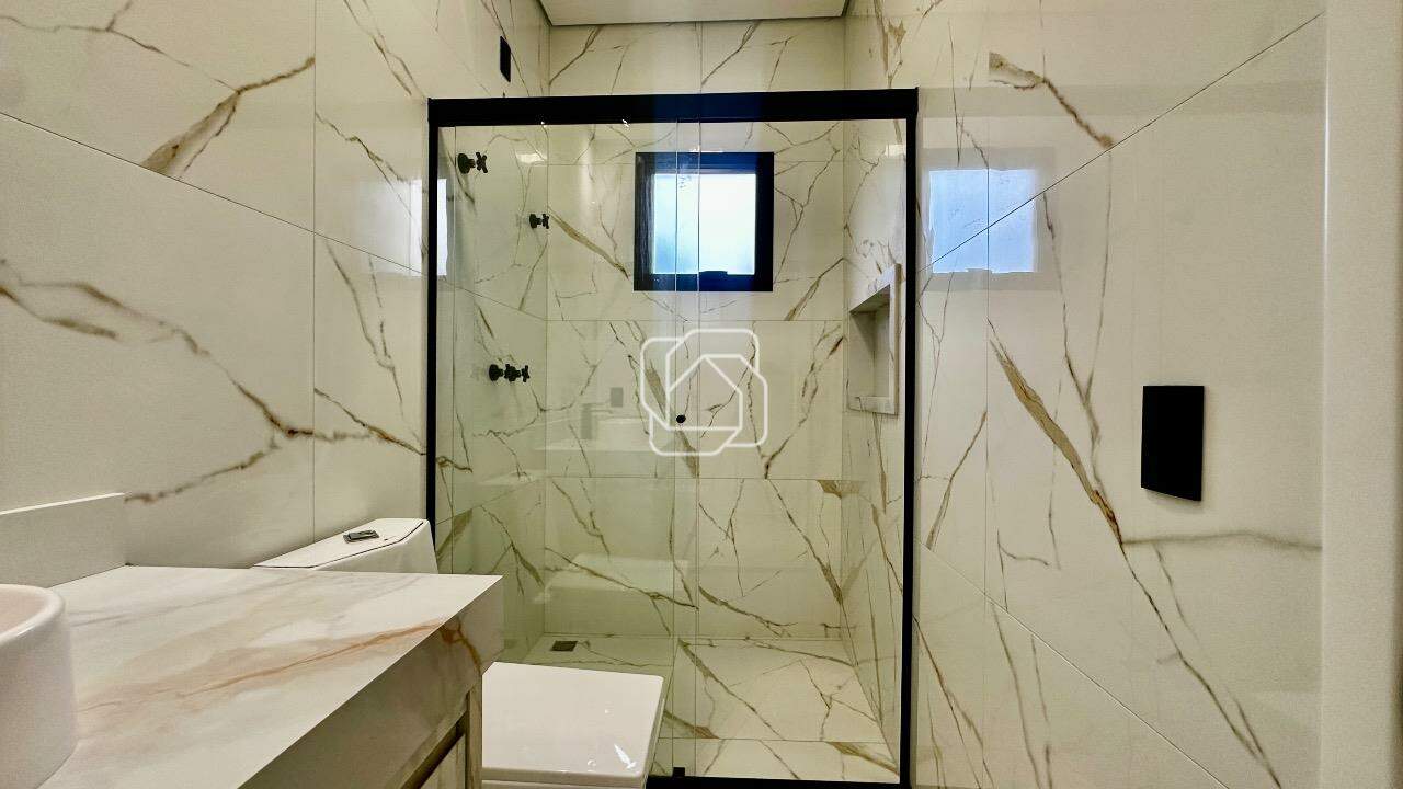 Casa de Condomínio à venda em Indaiatuba - SP - Jardim Residencial Dona Maria José: Banheiro