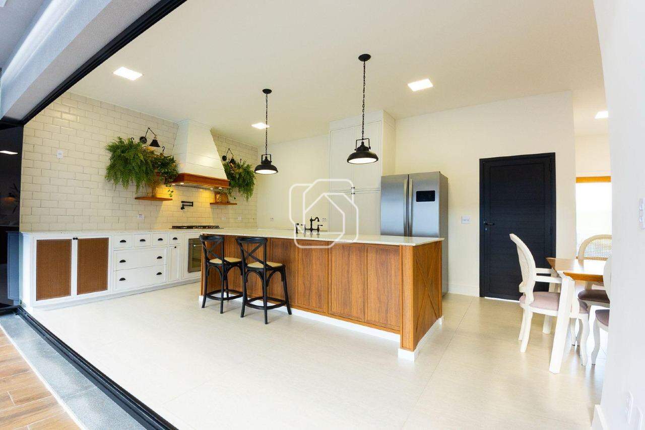 Casa de Condomínio à venda em Indaiatuba - SP - Jardim Residencial Dona Maria Cândida: Cozinha