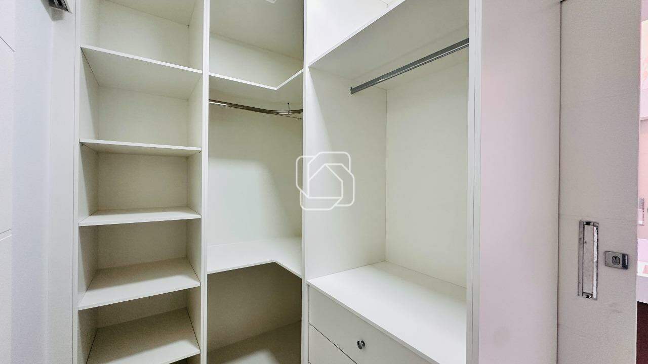 Casa de Condomínio à venda em Indaiatuba - SP - Helvetia Park: Closet