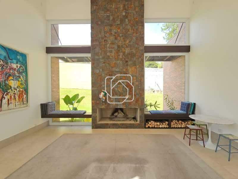 Casa de Condomínio à venda em Indaiatuba - SP - Recanto dos Pássaros: Sala de estar