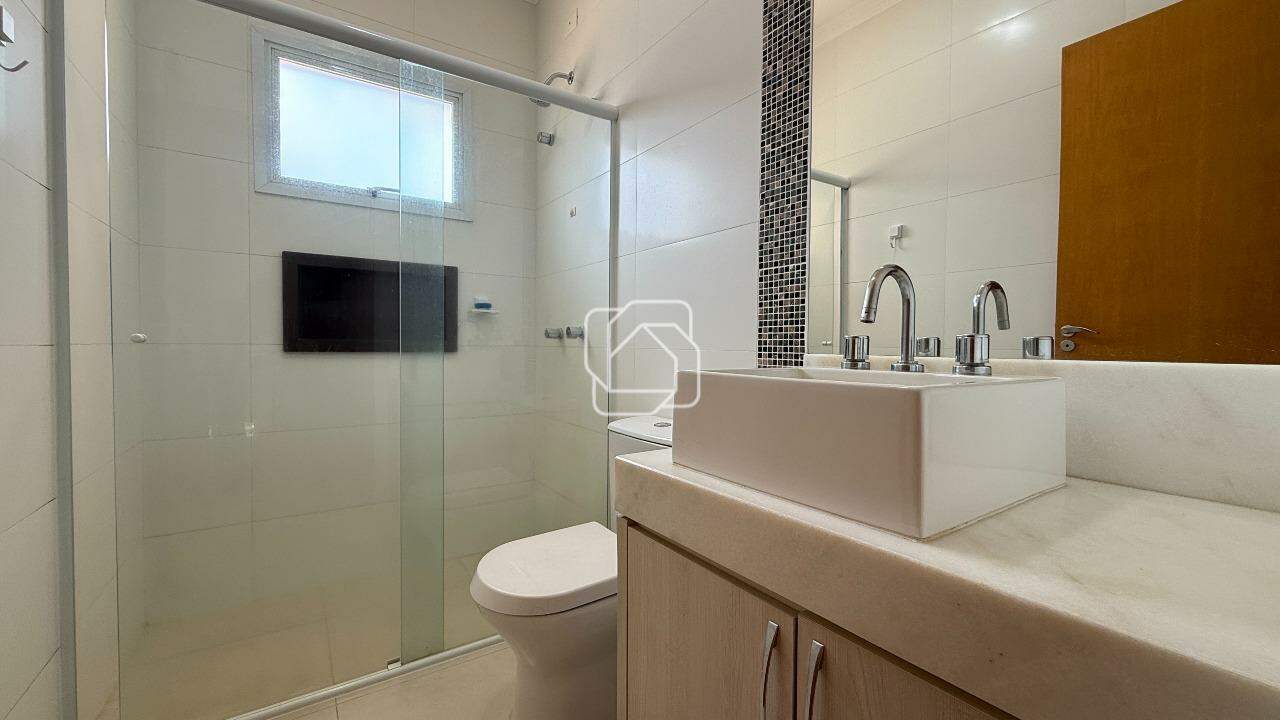 Casa de Condomínio à venda em Indaiatuba - SP - Jardim Residencial Alto de Itaici: Banheiro