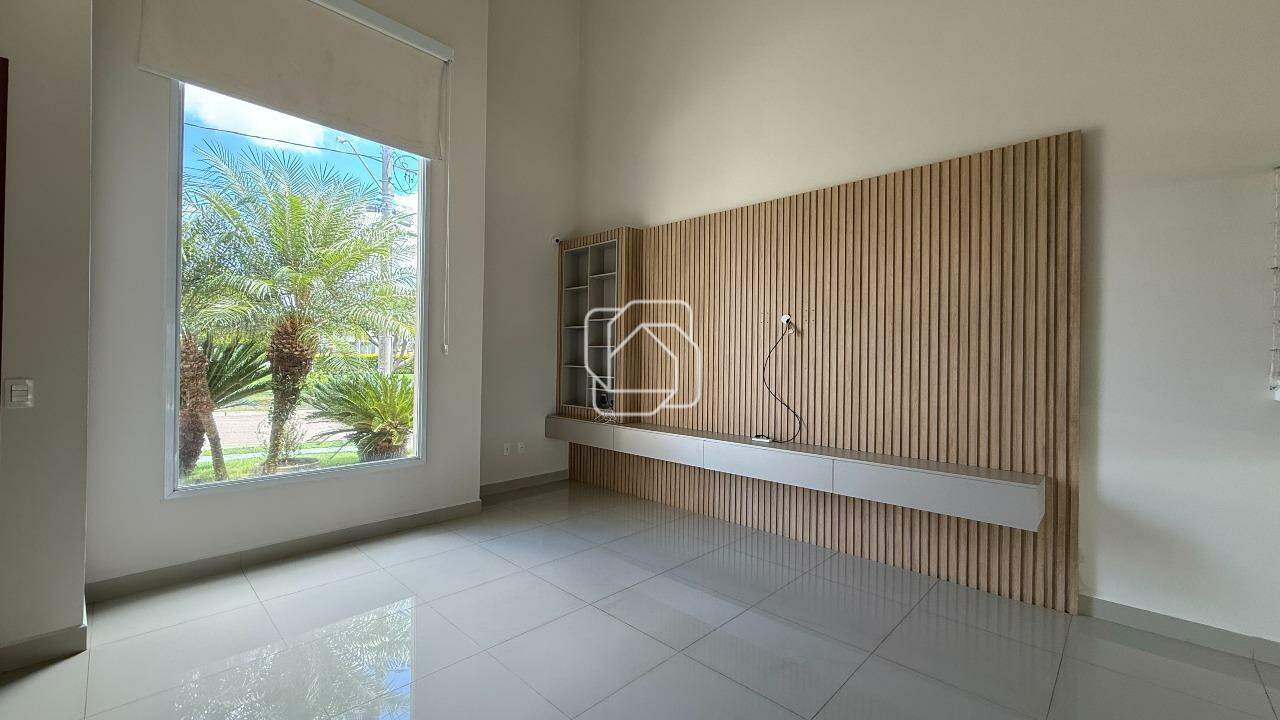 Casa de Condomínio à venda em Indaiatuba - SP - Jardim Residencial Alto de Itaici: Sala de estar
