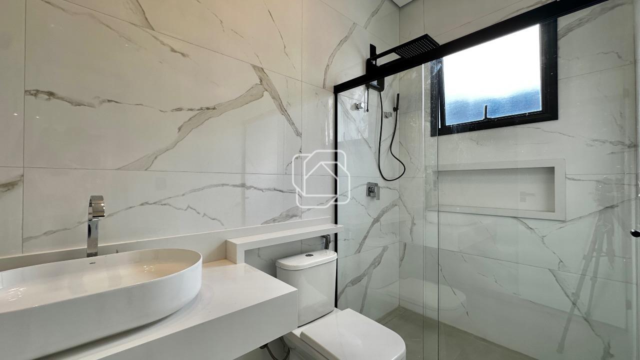 Casa de Condomínio à venda em Indaiatuba - SP - Jardim Residencial Dona Maria Cândida: Banheiro