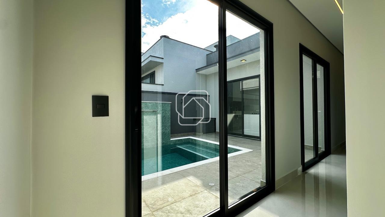 Casa de Condomínio à venda em Indaiatuba - SP - Jardim Residencial Dona Maria Cândida: Corredor