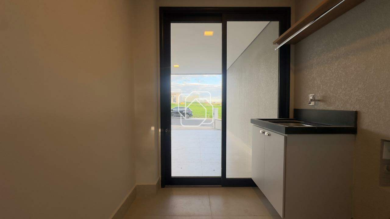 Casa de Condomínio à venda em Indaiatuba - SP - Jardim Residencial Dona Maria Cândida: Lavanderia