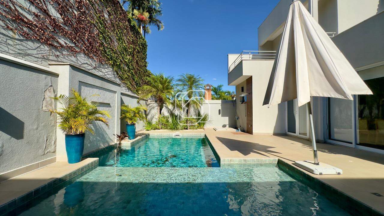 Casa de Condomínio à venda em Indaiatuba - SP - Ville Coudert: Área da piscina