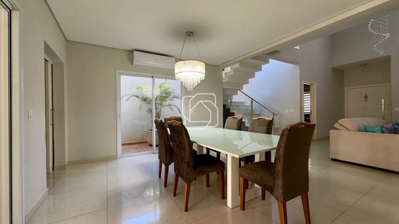 Casa de Condomínio à venda em Indaiatuba - SP - Ville Coudert: Sala de jantar