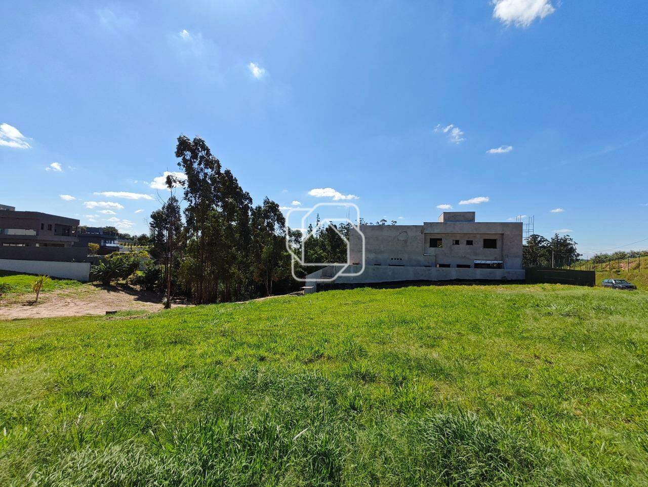 Terreno à venda em Indaiatuba - SP - Parque Villa dos Pinheiros: Visão geral do terreno