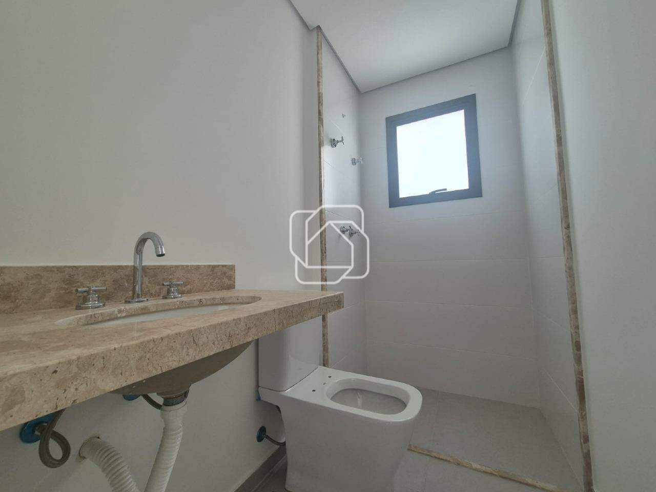Apartamento à venda em Indaiatuba - SP - Residencial Authoria: Banheiro
