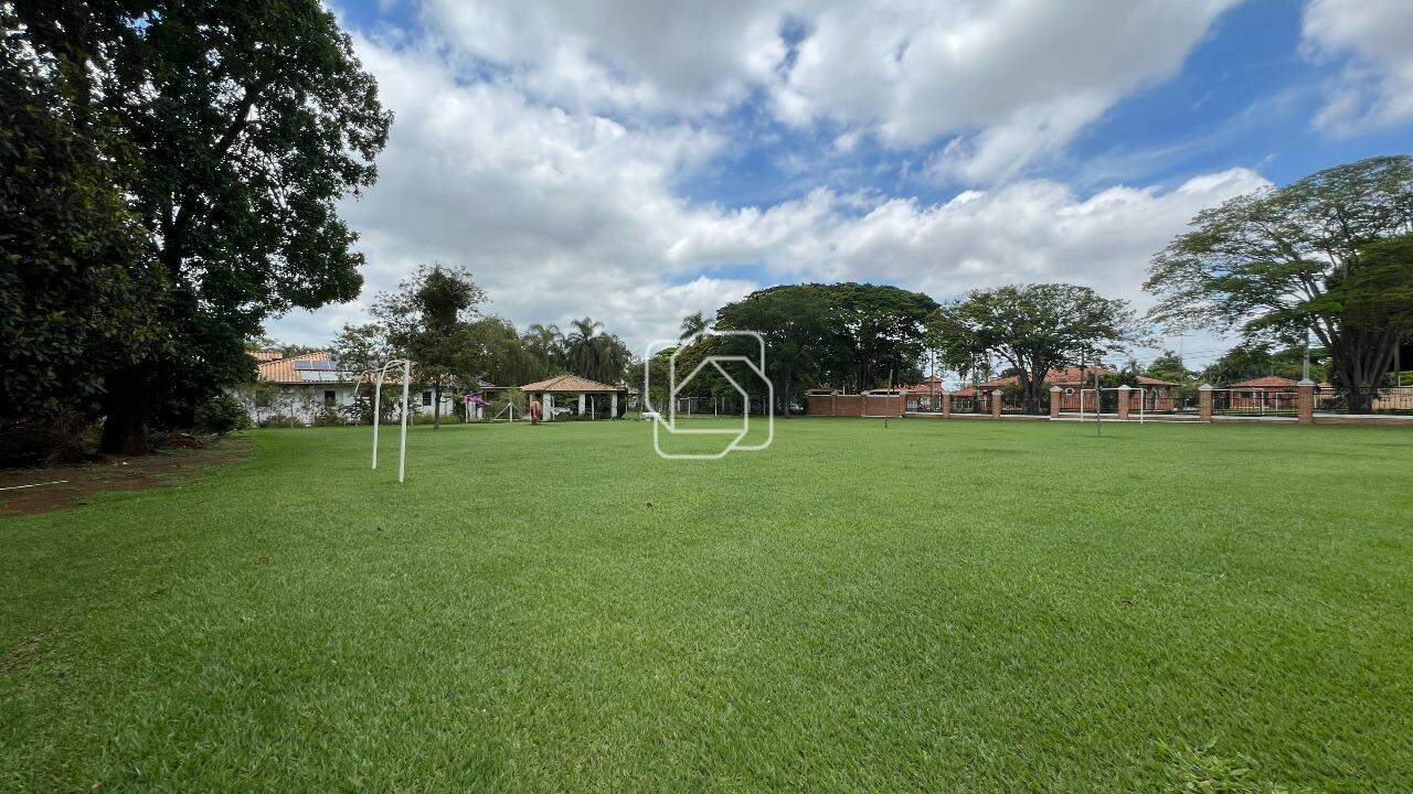 Casa de Condomínio à venda em Indaiatuba - SP - Vale das Laranjeiras: Área externa