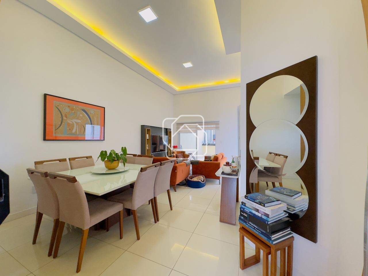 Casa de Condomínio à venda em Salto - SP - Village Moutonnée: Sala de jantar