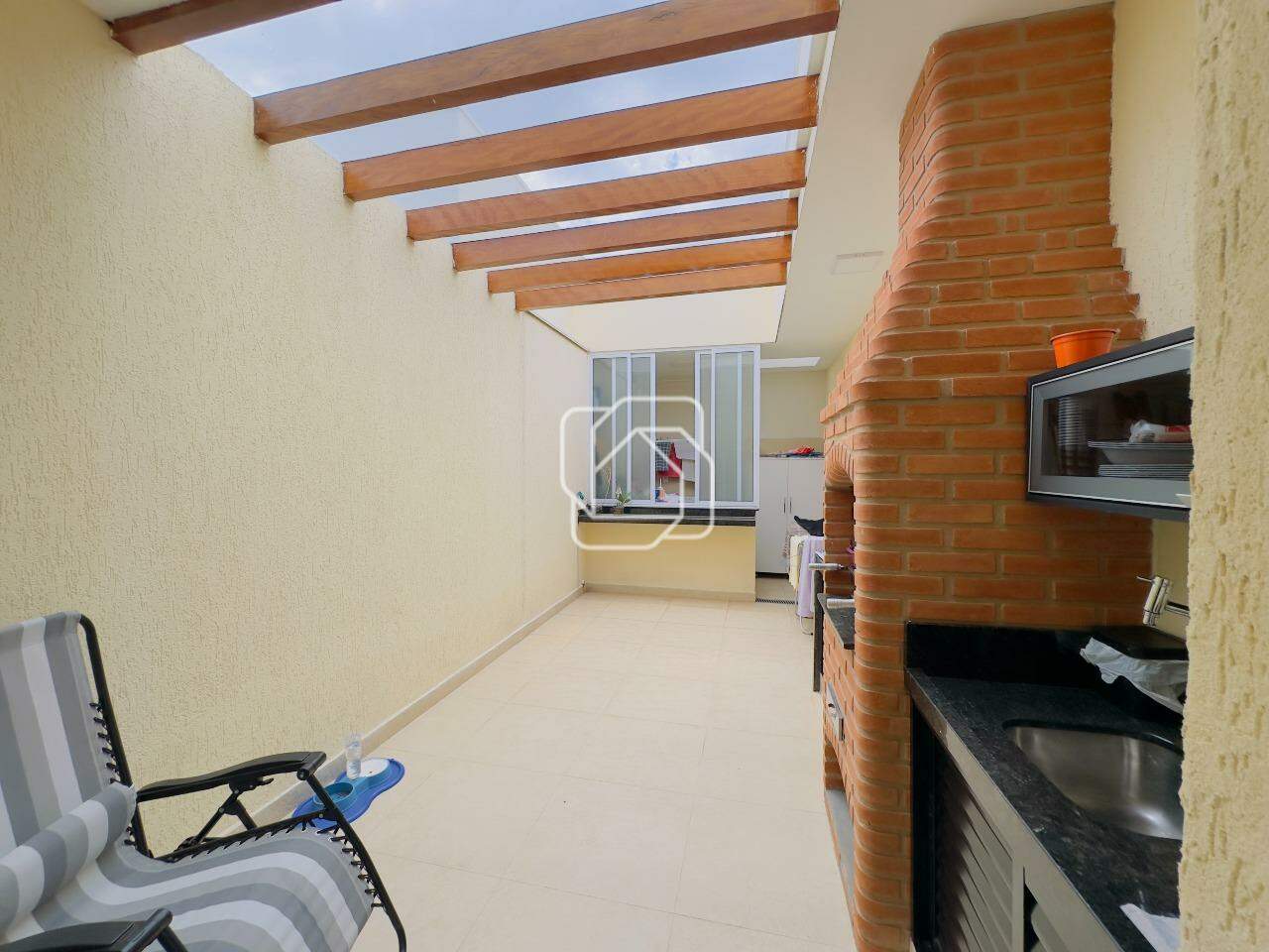 Casa de Condomínio à venda em Salto - SP - Village Moutonnée: Área gourmet