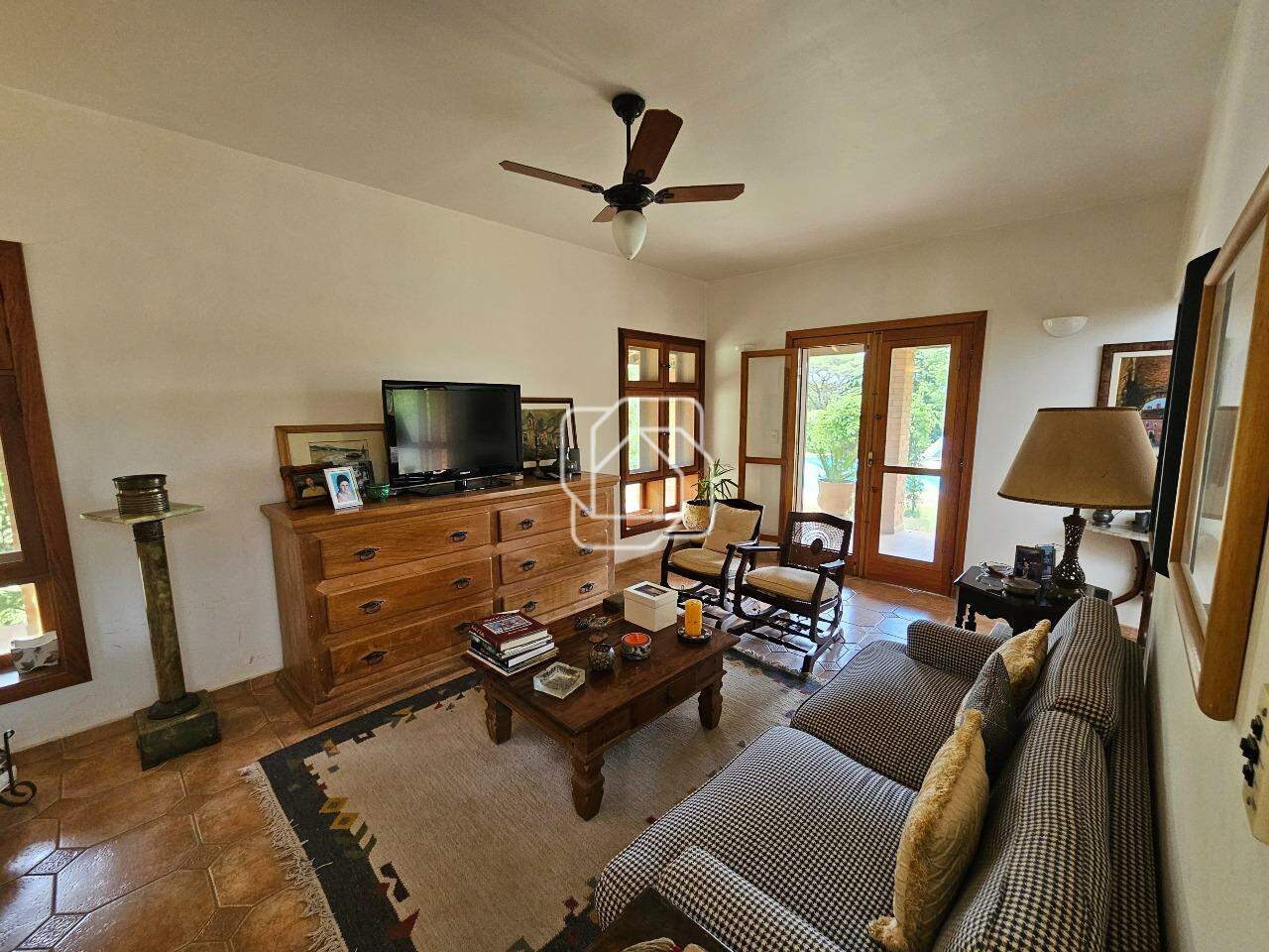 Casa de Condomínio à venda em Indaiatuba - SP - Vale das Laranjeiras: Sala de TV