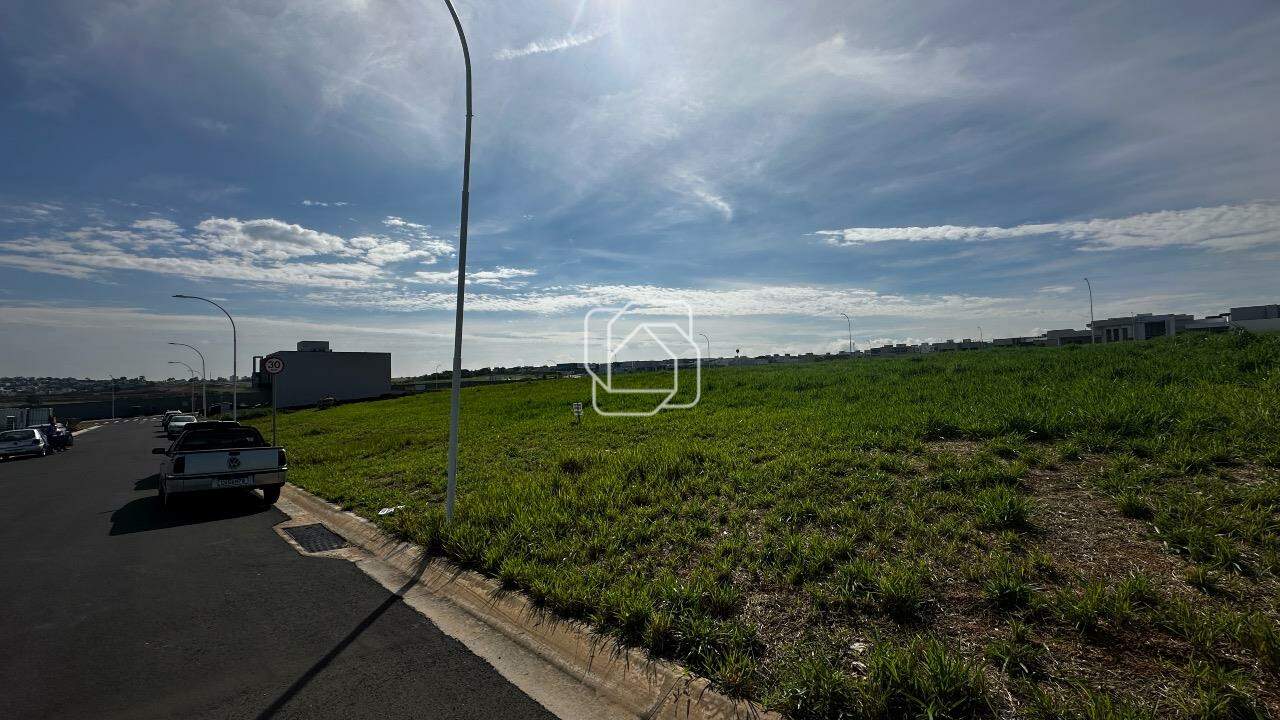Terreno à venda em Indaiatuba - SP - Jardim Residencial Dona Maria Cândida: Visão geral do terreno