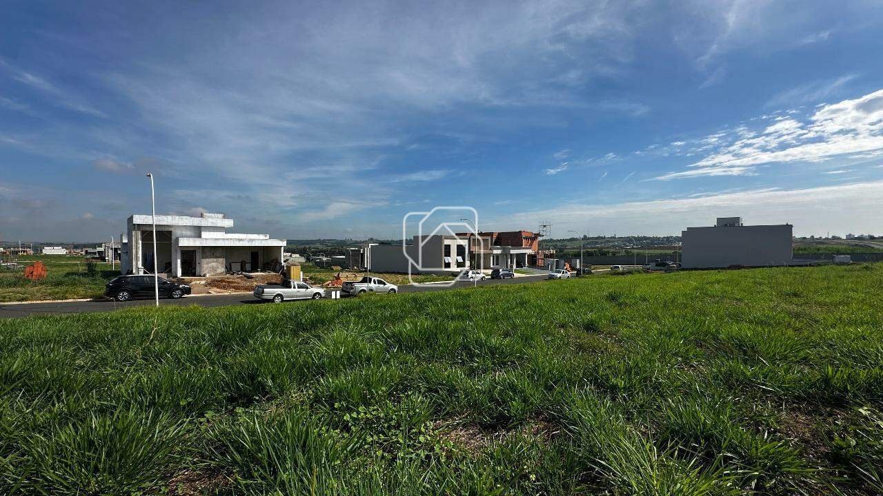 Terreno à venda em Indaiatuba - SP - Jardim Residencial Dona Maria Cândida: Visão geral do terreno