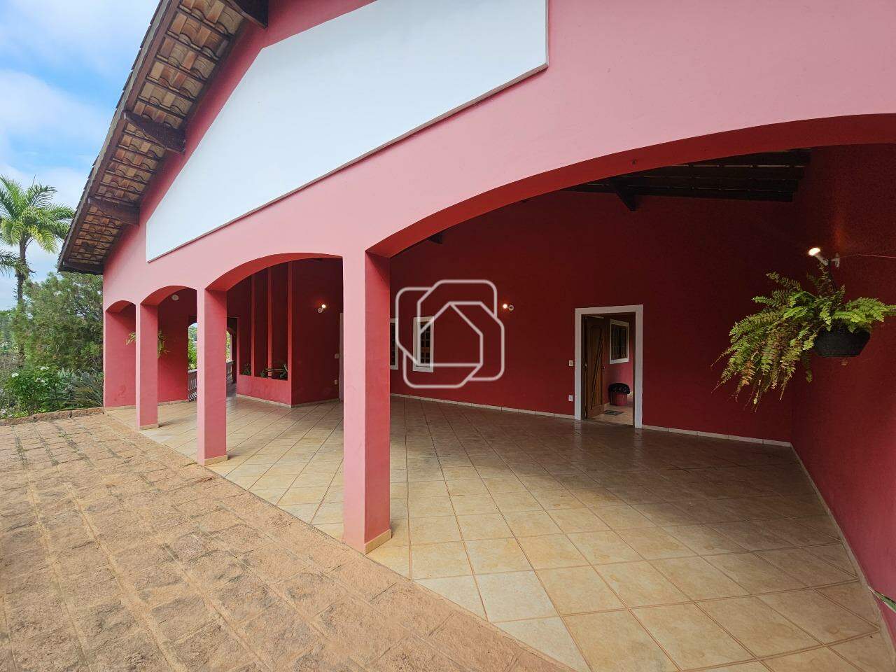 Casa de Condomínio à venda em Indaiatuba - SP - Vale das Laranjeiras: Varanda