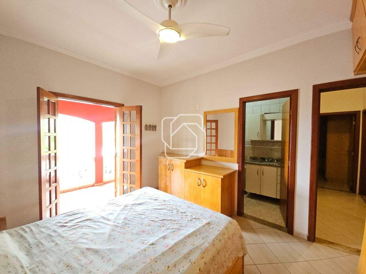 Casa de Condomínio à venda em Indaiatuba - SP - Vale das Laranjeiras: Dormitório